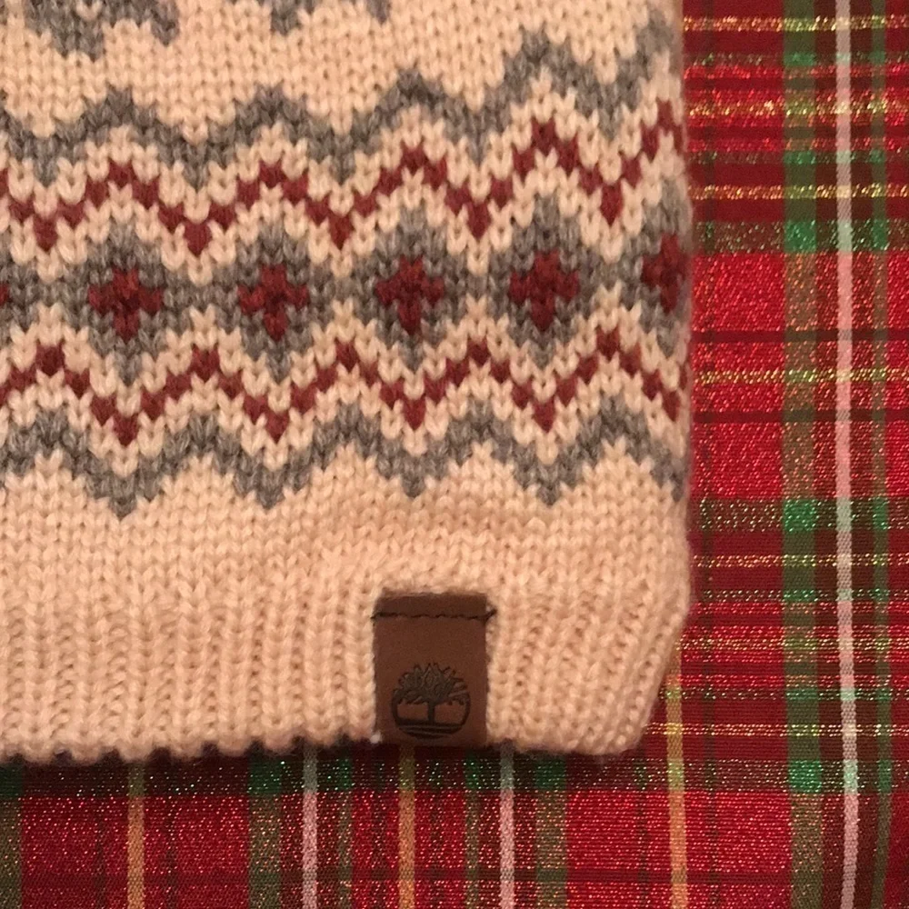 Brand New Timberland Pink Fair Isle Fleece-Lined Pom Beanie Hat